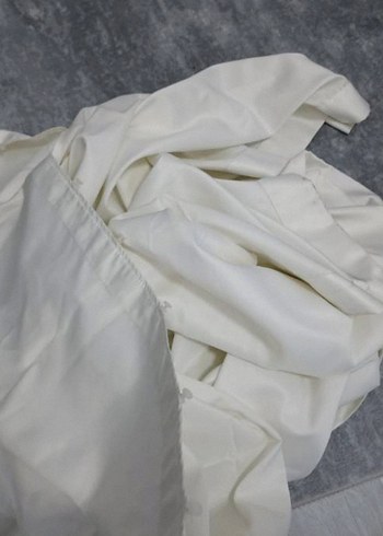 Perde Güneşlik saten perde 
Eni 380 cm
Boy 245 cm - Görsel 3