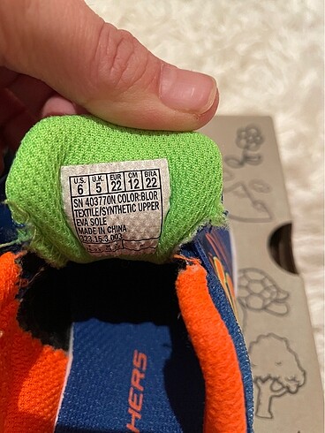 22 Beden mavi Renk Skechers Spor Ayakkabı