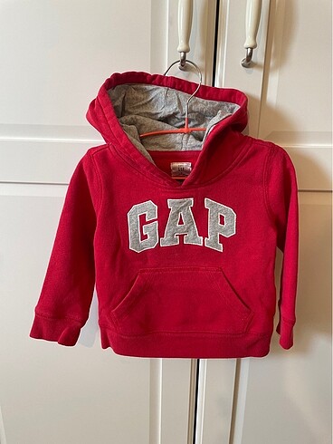 Gap Sweatshirt