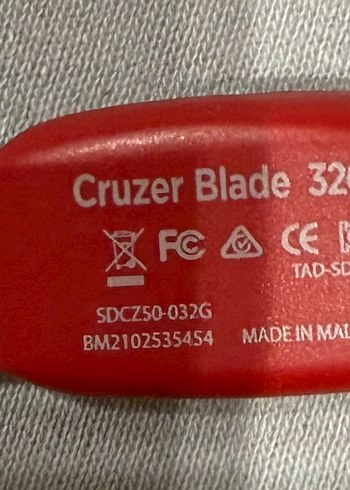 SanDisk Siyah 32 GB USB Flash Bellek - Görsel 2