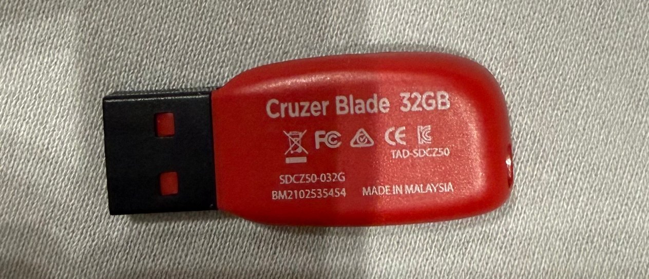 SanDisk Siyah 32 GB USB Flash Bellek - Görsel 2