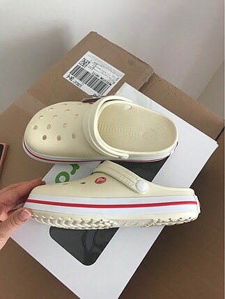 Crocs satışta numara sorunuz