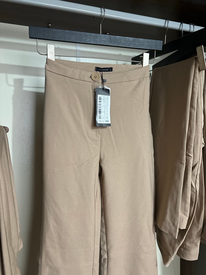 Bej Kumaş Kadın Pantolon - Görsel 2