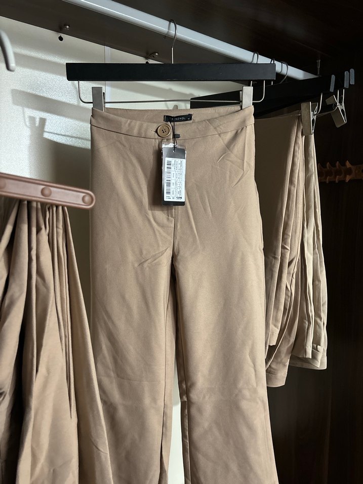 Bej Kumaş Kadın Pantolon - Görsel 4