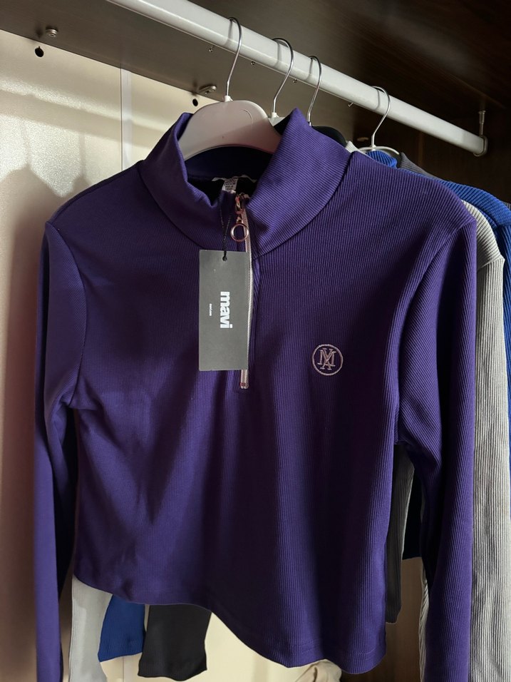 Pembe Yarım Fermuarlı Yüksek Yakalı Kadın Sweatshirt - Görsel 4