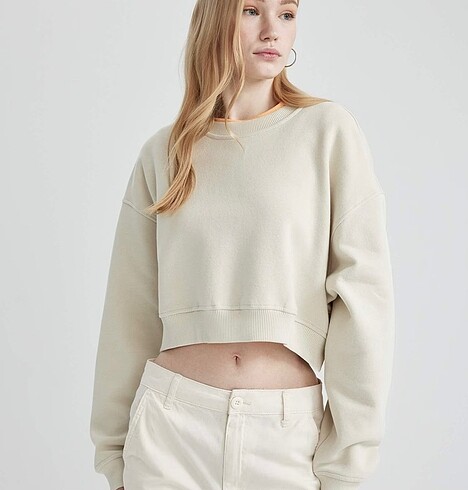 Defacto sweatshirt