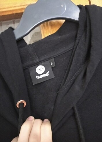 Hummel ????????????????????????????????????????