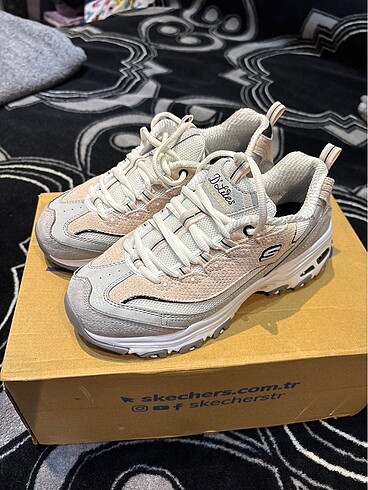 Skechers D?lites skechers