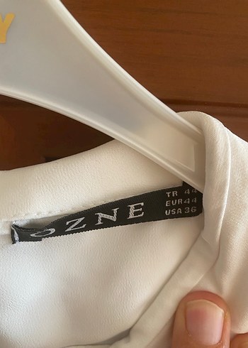 İnci Detaylı Beyaz Saten Gömlek - Görsel 4