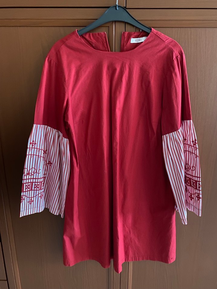 Kadın Kırmızı Düğmeli Midi Tunik - Görsel 4