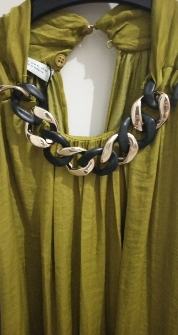 Zincir Detaylı Kolsuz Bohem bluz - Görsel 2