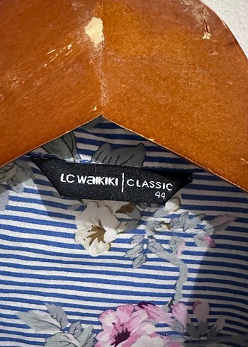 Çiçek Desenli Mavi Pamuklu Gömlek - Görsel 2