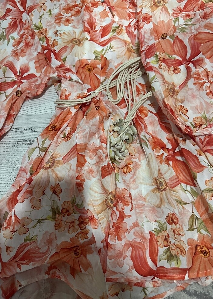 Hm çiçekli elbise - Görsel 5