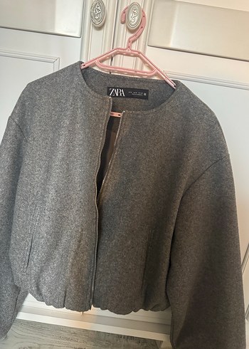 Zara Gri Kısa Fermuarlı Kadın bomber - Görsel 2