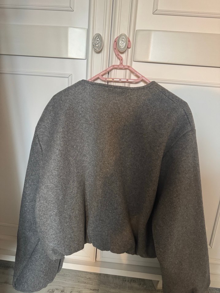 Zara Gri Kısa Fermuarlı Kadın bomber - Görsel 3