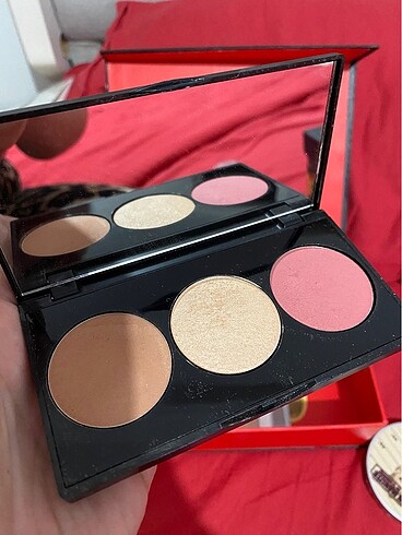 ALLIK&BRONZER&HIGHLİHTER PALETİ
