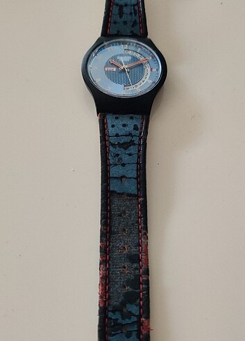 Beden 2005'lerden RETRO SWATCH 37.5mm ERKEK SİYAH PLASTİK KUVARS GÜN-D