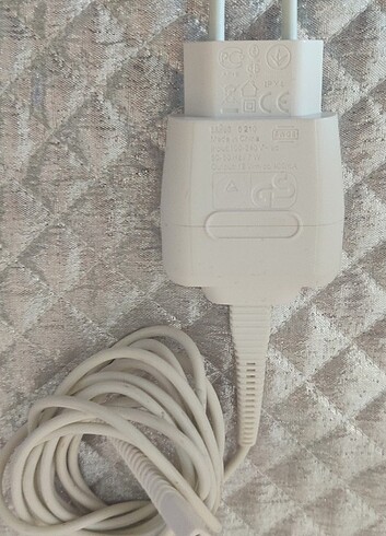 BRAUN 5210 EPİLASYON CİHAZI/TRAŞ MAKİNESİ ŞARJ ADAPTÖRÜ 12 VOLT 