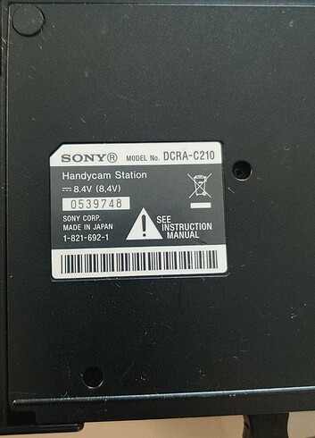  Beden Sony DCRA-C210 Handycam Yerleştirme İstasyonu (Docking Station).