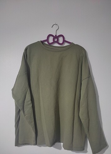 haki sweatshirt 
