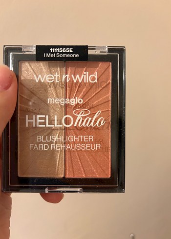 Wet n Wild Hello Halo Aydınlatıcı ve Allık - Görsel 2