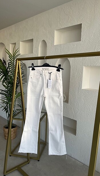 Kesik paça jean