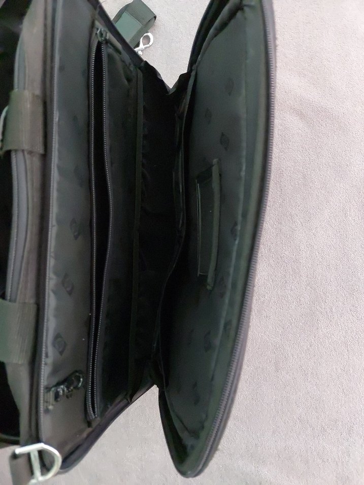 HP SİYAH LAPTOP ÇANTASI 39X32 CM  6 CM KALINLIK. son fiyat - Görsel 5