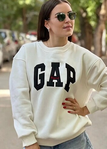Gap Sweatshirt 