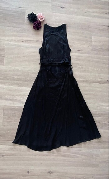 Zara saten elbise
