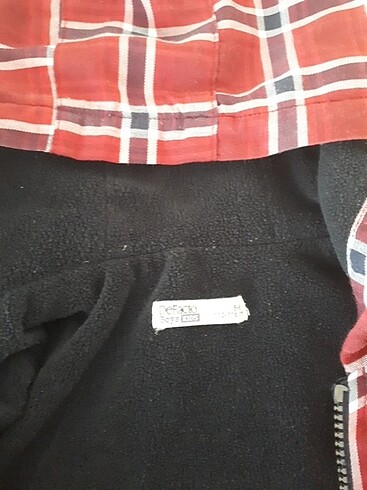 İçi polar  güzel bir gömlek.  - Görsel 3