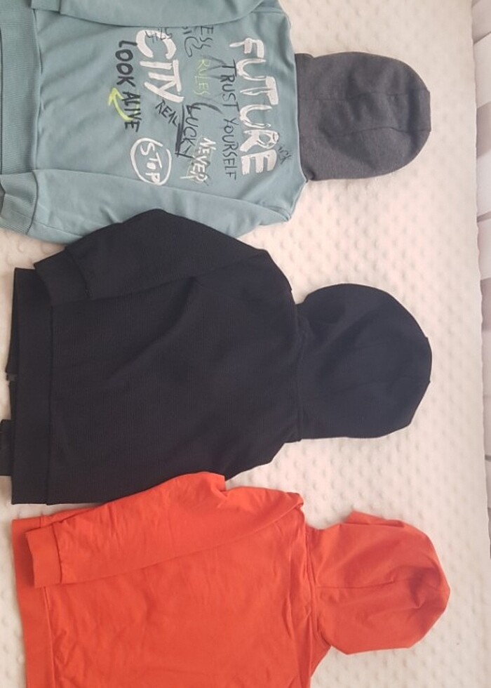 Kapşonlu sweat 3adet  tek fiyata... - Görsel 3