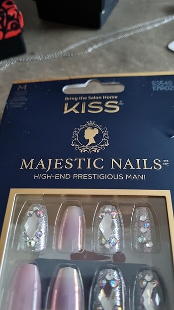 Diğer Kiss Majestic Nails 