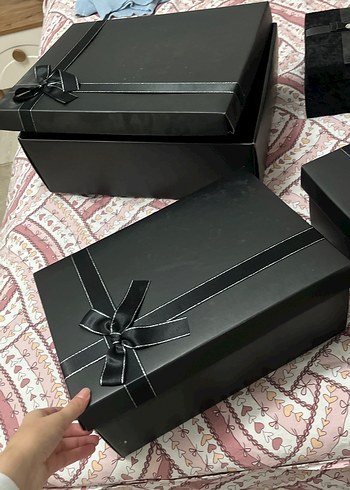 Siyah Kurdeleli Hediye Kutuları - Görsel 5