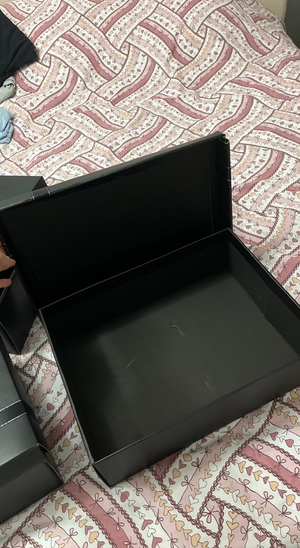 Siyah Kurdeleli Hediye Kutuları - Görsel 4