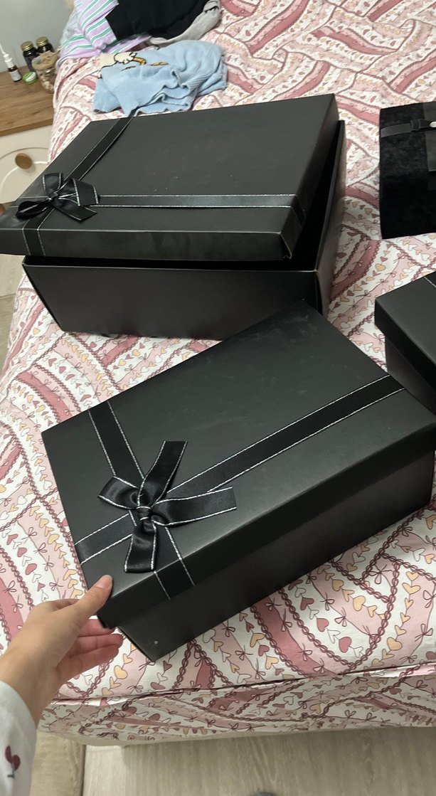 Siyah Kurdeleli Hediye Kutuları - Görsel 5