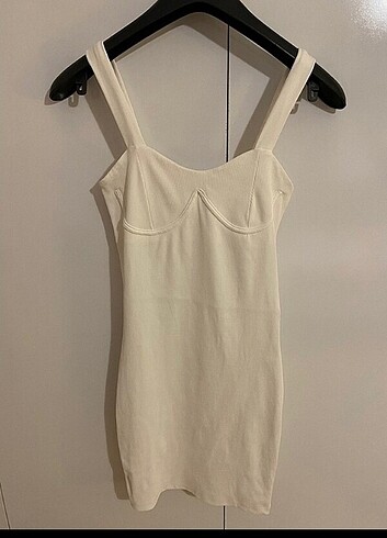 #Bershka #beyaz #kısa #elbise 