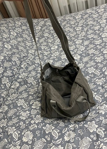 Gri Fermuarlı Kadın Omuz Çantası - Görsel 2