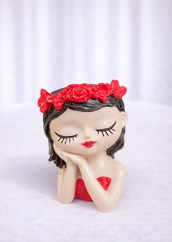 Pembe Çiçekli Kız Figürü - Görsel 5