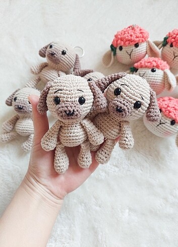 Amigurumi oyuncak köpek anahtarlık 