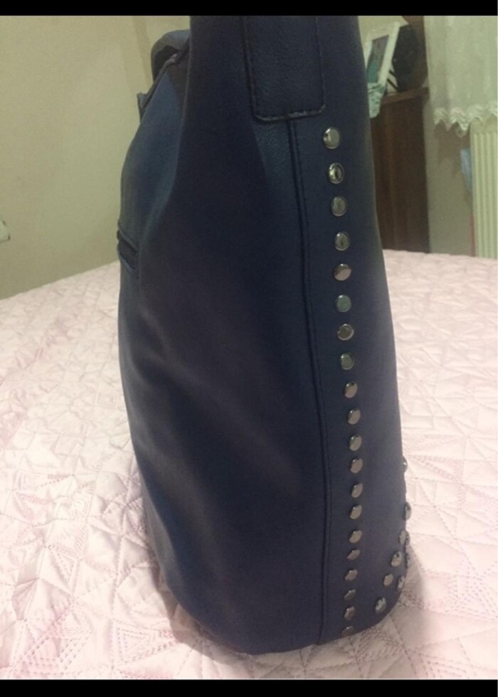 Lacivert çanta - Görsel 2