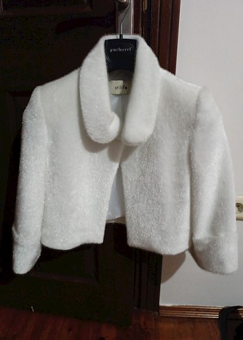 Beyaz Kürklü Bolero