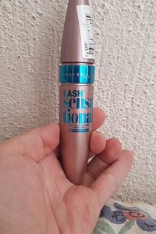 maybelline lash sensational maskara