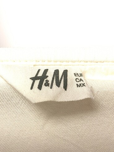s Beden beyaz Renk H&M Bluz %70 İndirimli.