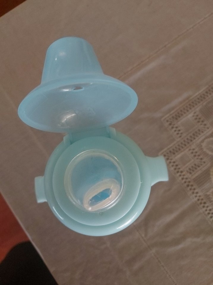 Mavi Bebek Biberonu Tutma Saplı - Görsel 3