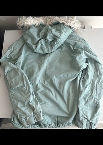 Peluş Detaylı Gri Midi Kadın Kışlık Mont - Görsel 3