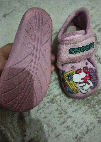 Kız Çocuk Pembe Snoopy Baskılı Sıcak Terlik - Görsel 3