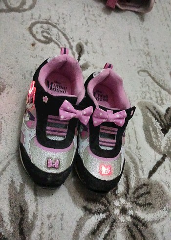 Pembe Fiyonk Detaylı Kız Çocuk Spor Ayakkabı - Görsel 2