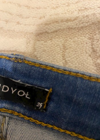 Trendyol & Milla Düğmeli Mavi Bağlama Desenli Kadın Kot Pantolon