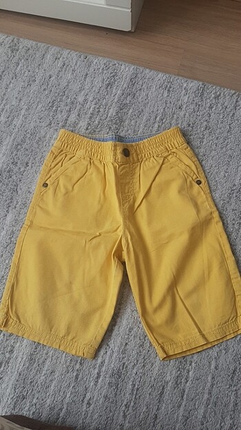 Kısa pantolon