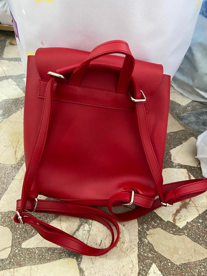 Kadın Kırmızı Deri Sırt Çantası - Görsel 2
